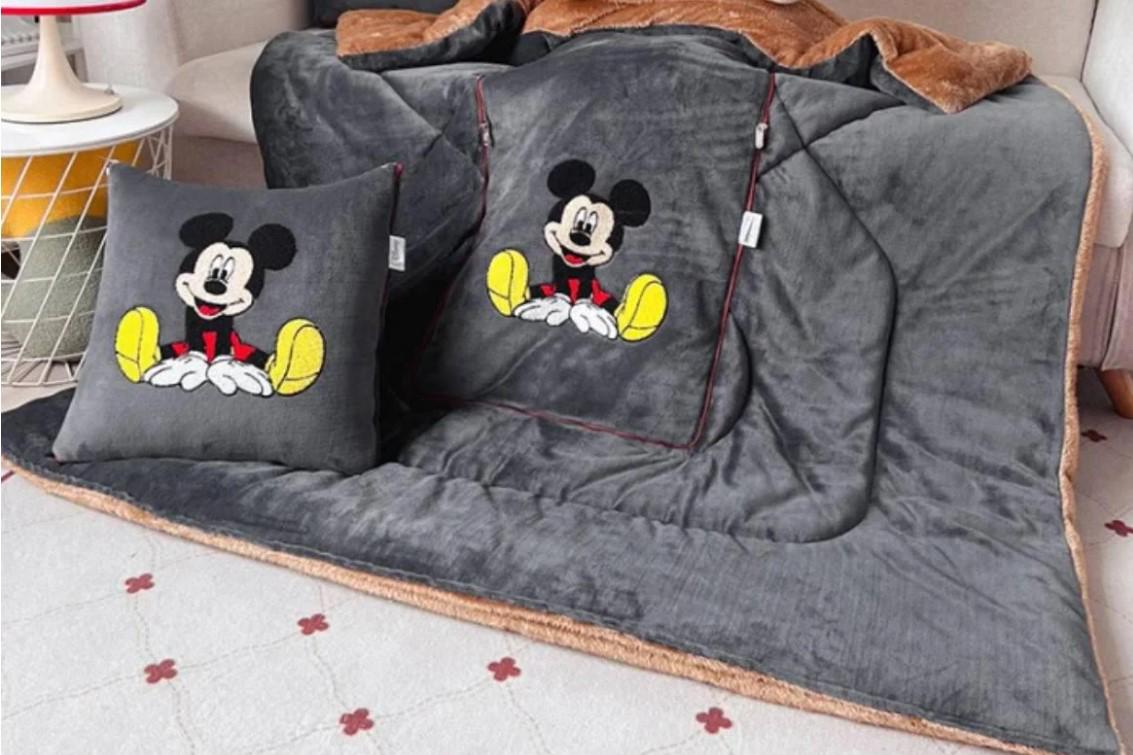 Покрывало-подушка Микки Маус 40х40/100х145 см Серый (mm002) Покрывало-подушка Микки Маус 40х40/100х145 см Серый (mm002)