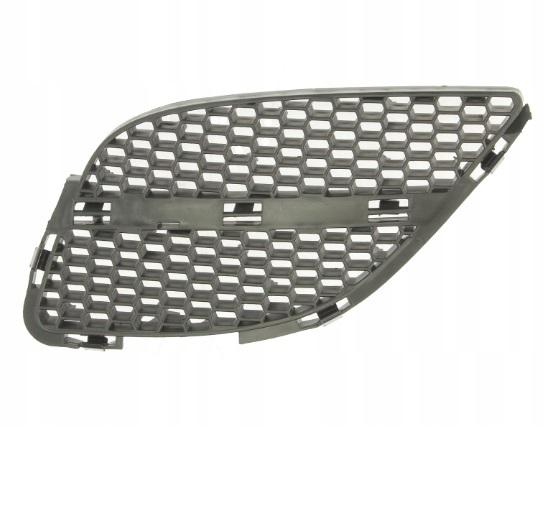 Решетка радиатора AVTM Nissan Almera N16 2002-2006 левый без эмблемы (185003995)