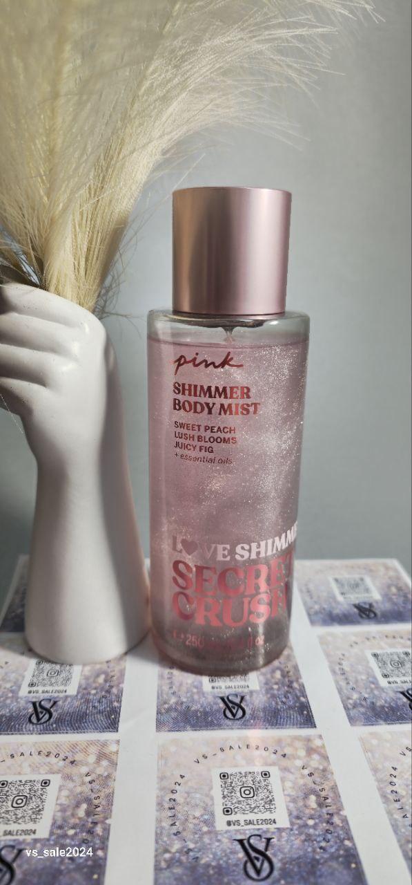 Спрей для тіла парфумований Victoria's secret Secret Crush Pink 250 мл (2590901500) - фото 3 Спрей для тіла парфумований Victoria's secret Secret Crush Pink 250 мл (2590901500) - фото 3