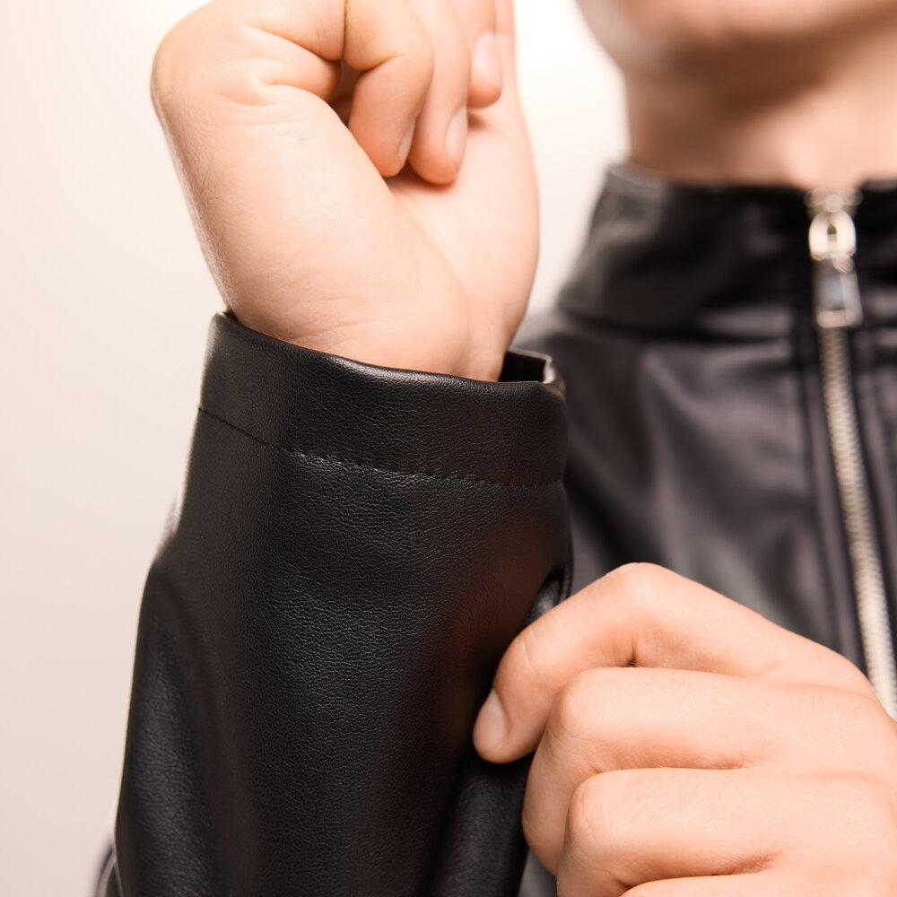 Куртка мужская прямая Pobedov Brim из эко кожи на замше XL Черный (26490/3) - фото 7 Куртка мужская прямая Pobedov Brim из эко кожи на замше XL Черный (26490/3) - фото 7