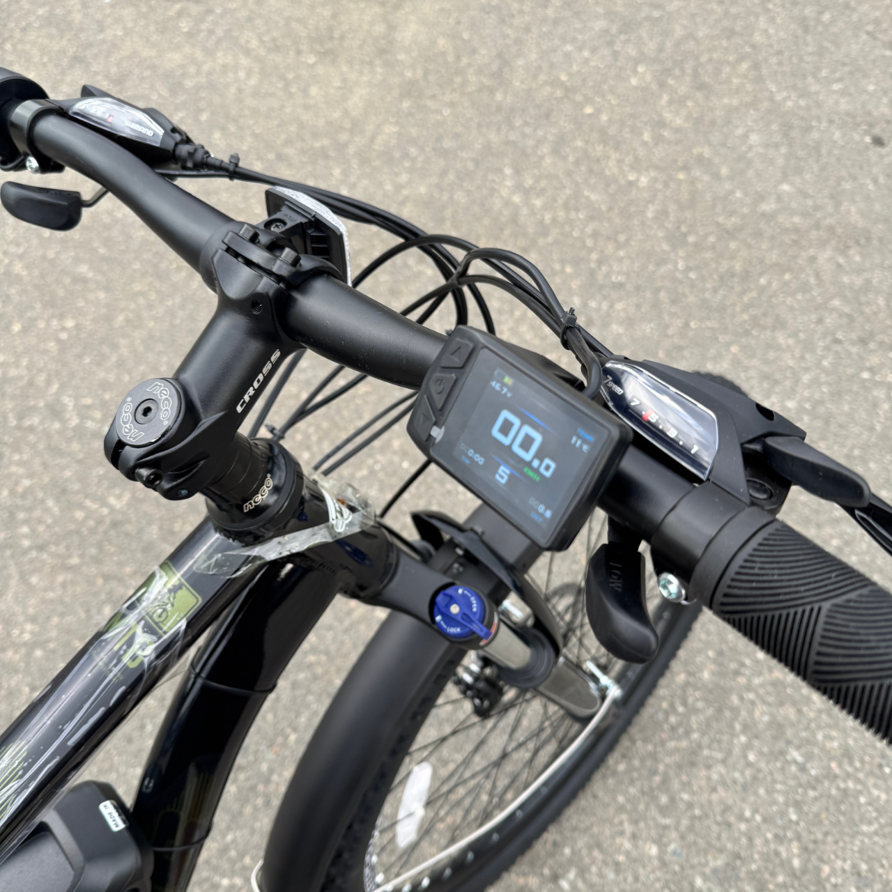 Велосипед с Е-комплектом с багажником Flash 2025 29" 48 В 500 Вт MXSUS 24 Ah до 85 км запас хода дисплей LSD10 Pas-ассистент - фото 5 Велосипед с Е-комплектом с багажником Flash 2025 29" 48 В 500 Вт MXSUS 24 Ah до 85 км запас хода дисплей LSD10 Pas-ассистент - фото 5