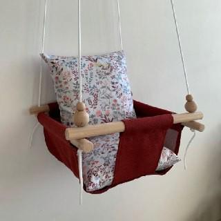 Дитяча гойдалка Infancy Гілочки Бордовий (10059566) - фото 3 Дитяча гойдалка Infancy Гілочки Бордовий (10059566) - фото 3