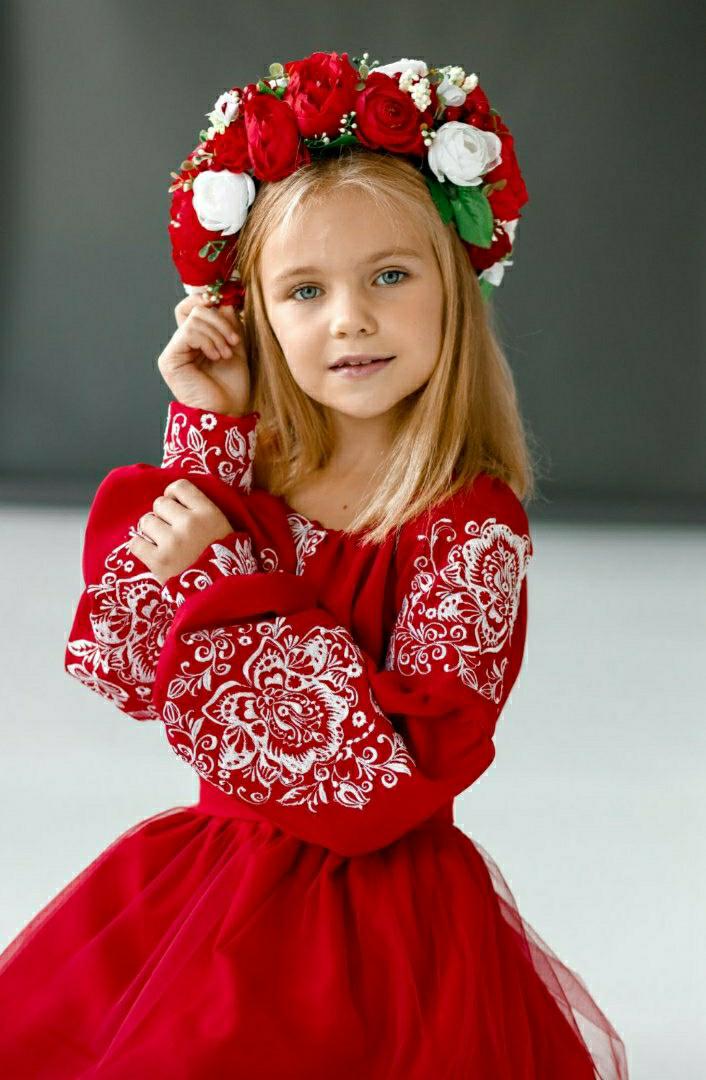 Сукня вишиванка для дівчаток Пишна 128 см Червоний - фото 4 Сукня вишиванка для дівчаток Пишна 128 см Червоний - фото 4