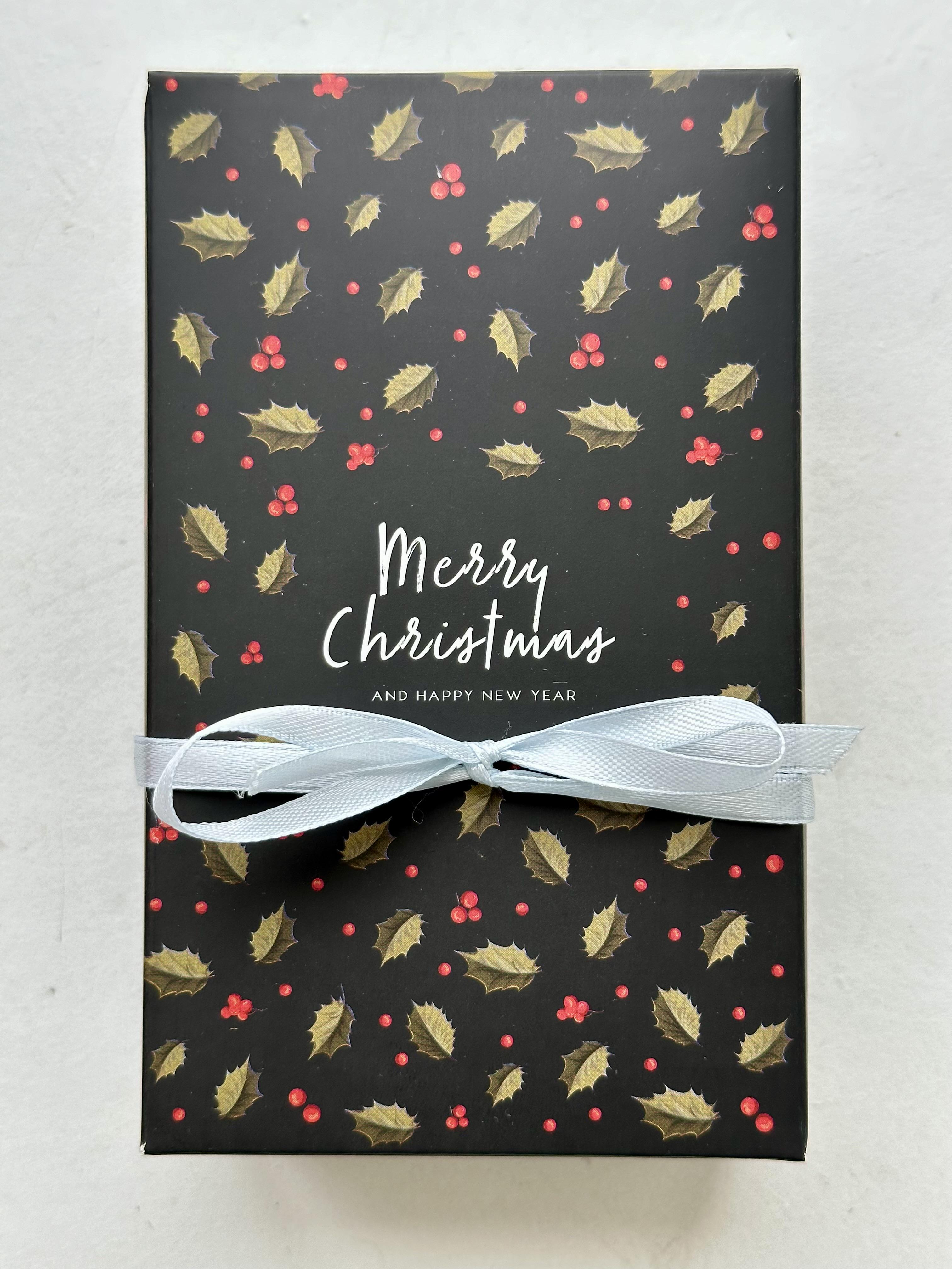 Набір подарунковий з новорічними шкарпетками (13532688) - фото 6 Набір подарунковий з новорічними шкарпетками (13532688) - фото 6