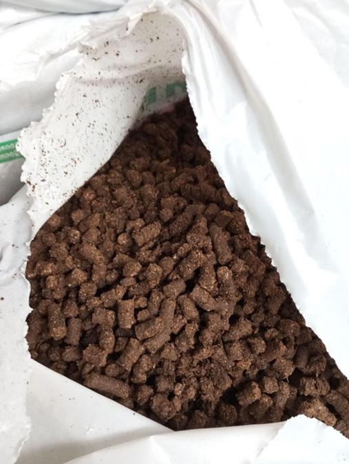 Куриный помет Органат гранулированный концентрат 20 л 11-13 кг (25185503) - фото 2