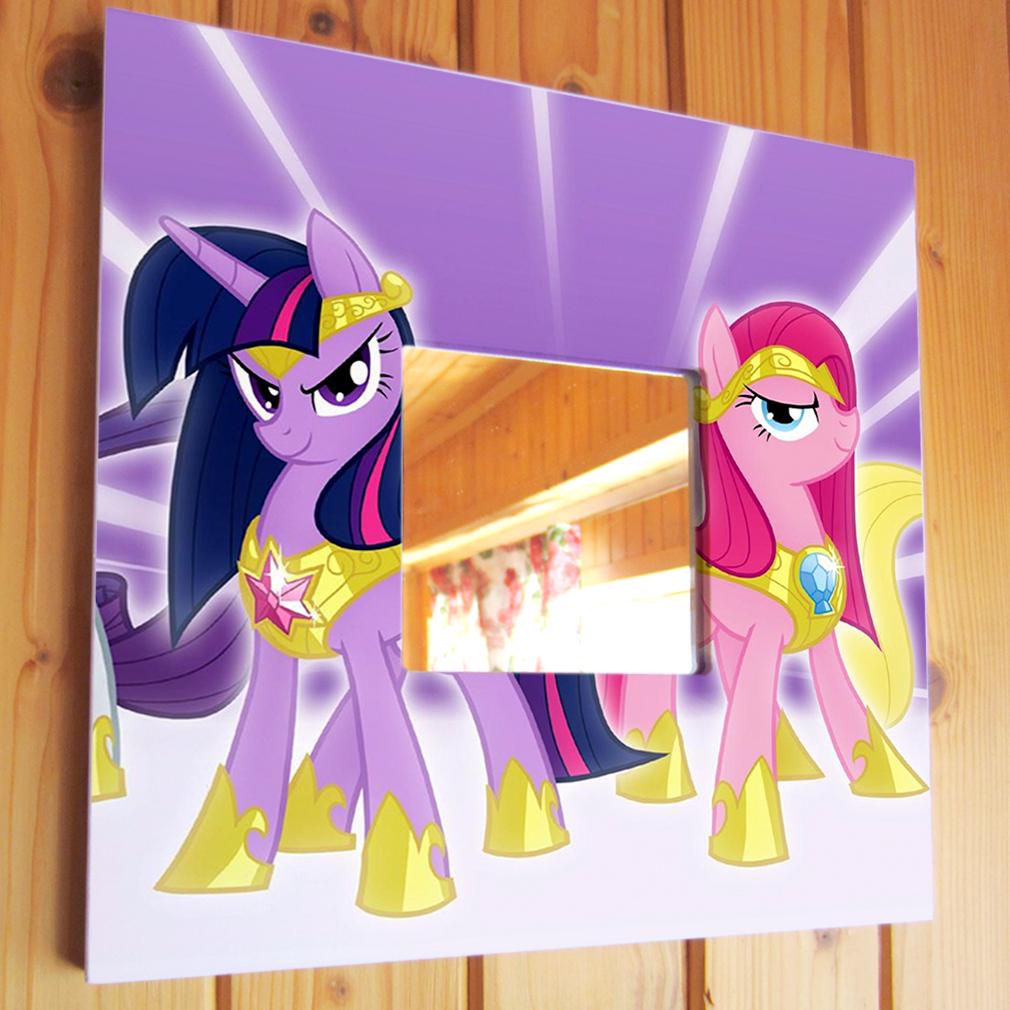 Зеркало декоративное My Little Pony 260х260 мм (M02043) Зеркало декоративное My Little Pony 260х260 мм (M02043)