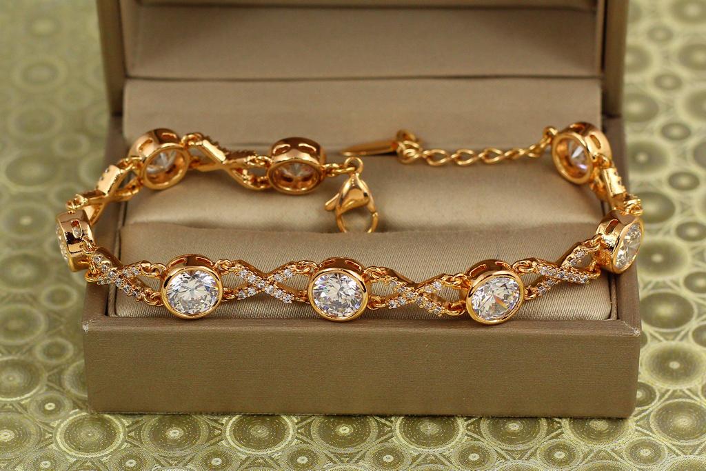 Браслет Xuping Jewelry Галактика 17 см 8 мм Золотистый