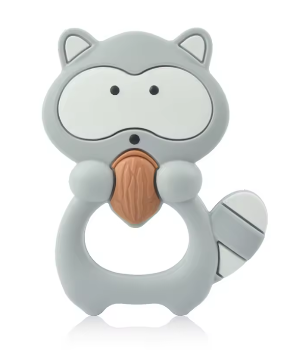 Прорезыватель для зубов силиконовый Mommy Bag Енотик с орешком Серый (111470) Прорезыватель для зубов силиконовый Mommy Bag Енотик с орешком Серый (111470)