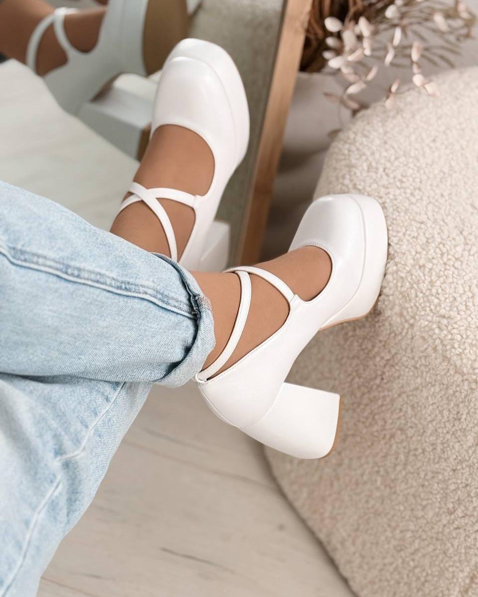 Туфлі з ремінцем Loretta на підборах та платформі р. 40 25,5 см Білий (10440-40) - фото 6 Туфлі з ремінцем Loretta на підборах та платформі р. 40 25,5 см Білий (10440-40) - фото 6