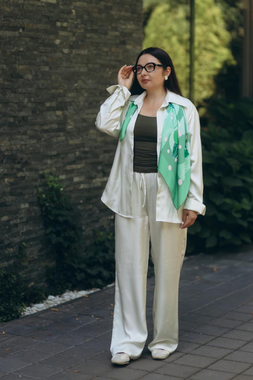 Платок Кактус шелковый односторонняя печать 55х55 см Зеленый (27581321) - фото 4 Платок Кактус шелковый односторонняя печать 55х55 см Зеленый (27581321) - фото 4