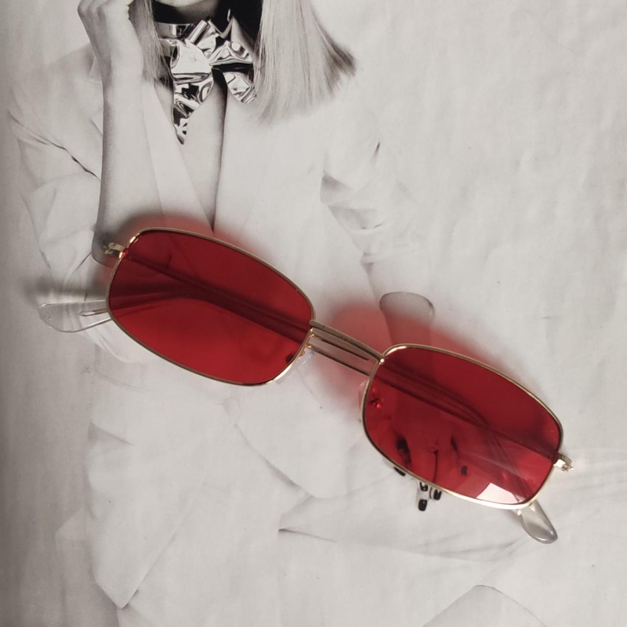 Очки маленькие прямоугольные Красный