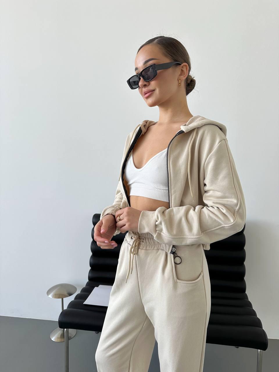 Костюм двойка женский петля р. 42-44 Молочный (С1513-716/В) - фото 2 Костюм двойка женский петля р. 42-44 Молочный (С1513-716/В) - фото 2