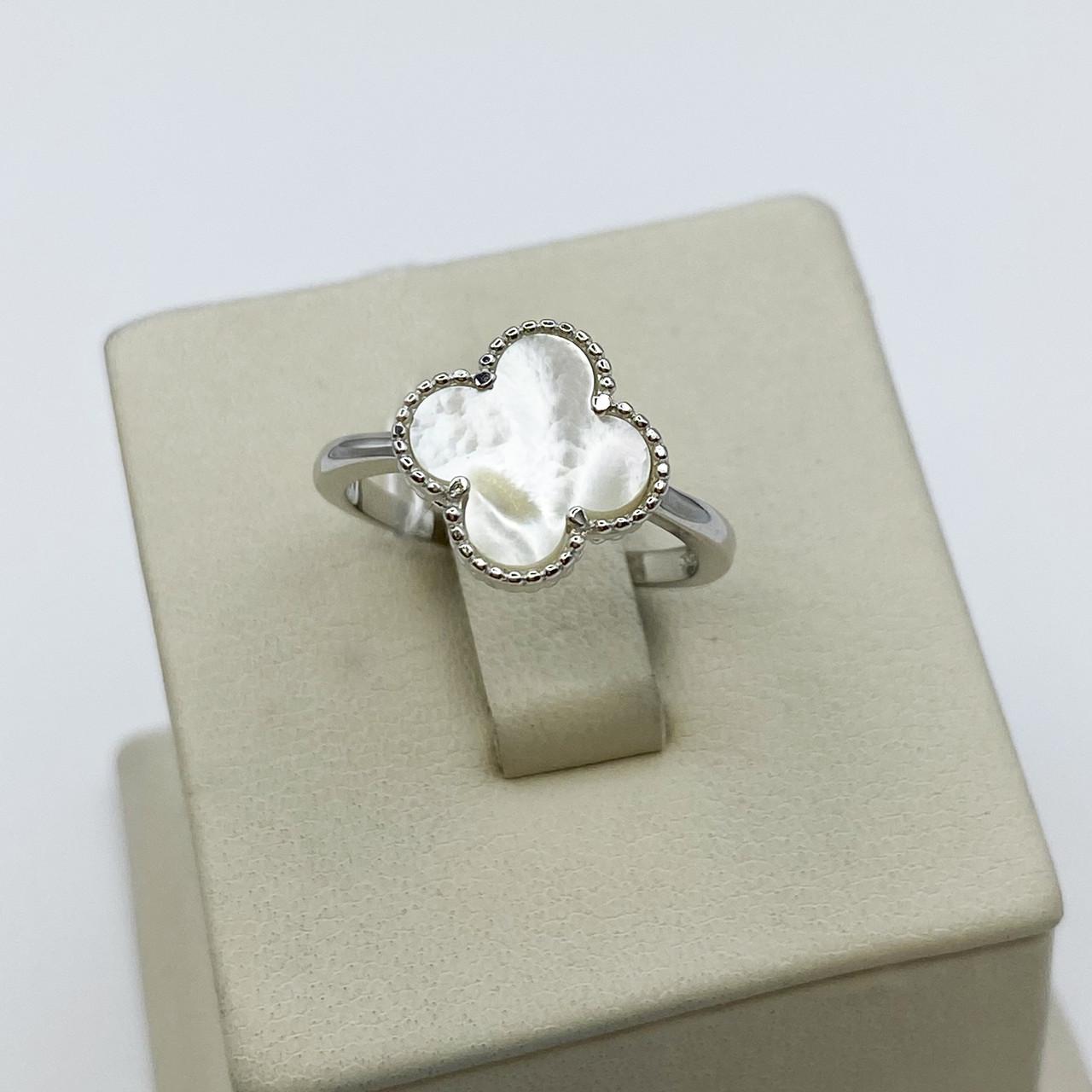 Кольцо серебряное Клевер с перламутром р. 18 2,33 г (1977813015)