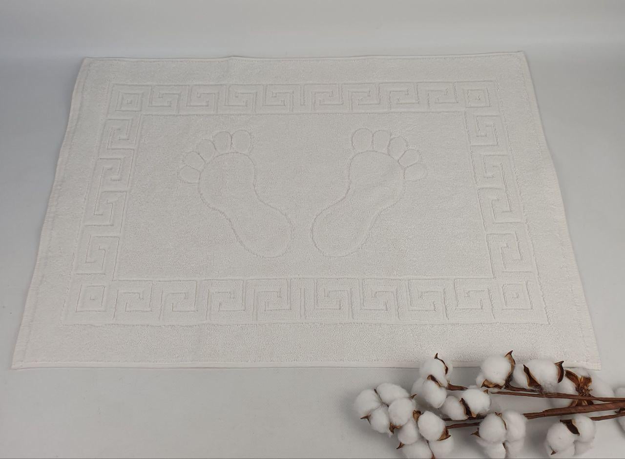 Полотенце-коврик для ног Homeline 50x70 см White (CN38988)