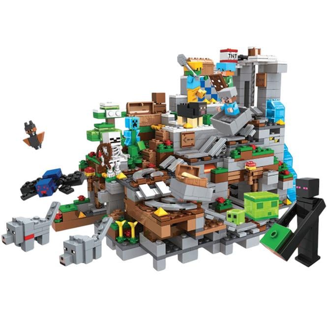 Конструктор Майнкрафт My World Горная пещера шахта с героями и мобами 1089 дет.