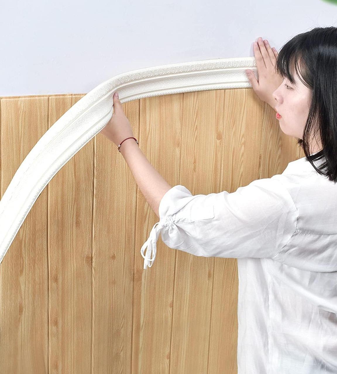 Плінтус гнучкий самоклеючий універсальний 230x5 см Білий - фото 8 Плінтус гнучкий самоклеючий універсальний 230x5 см Білий - фото 8