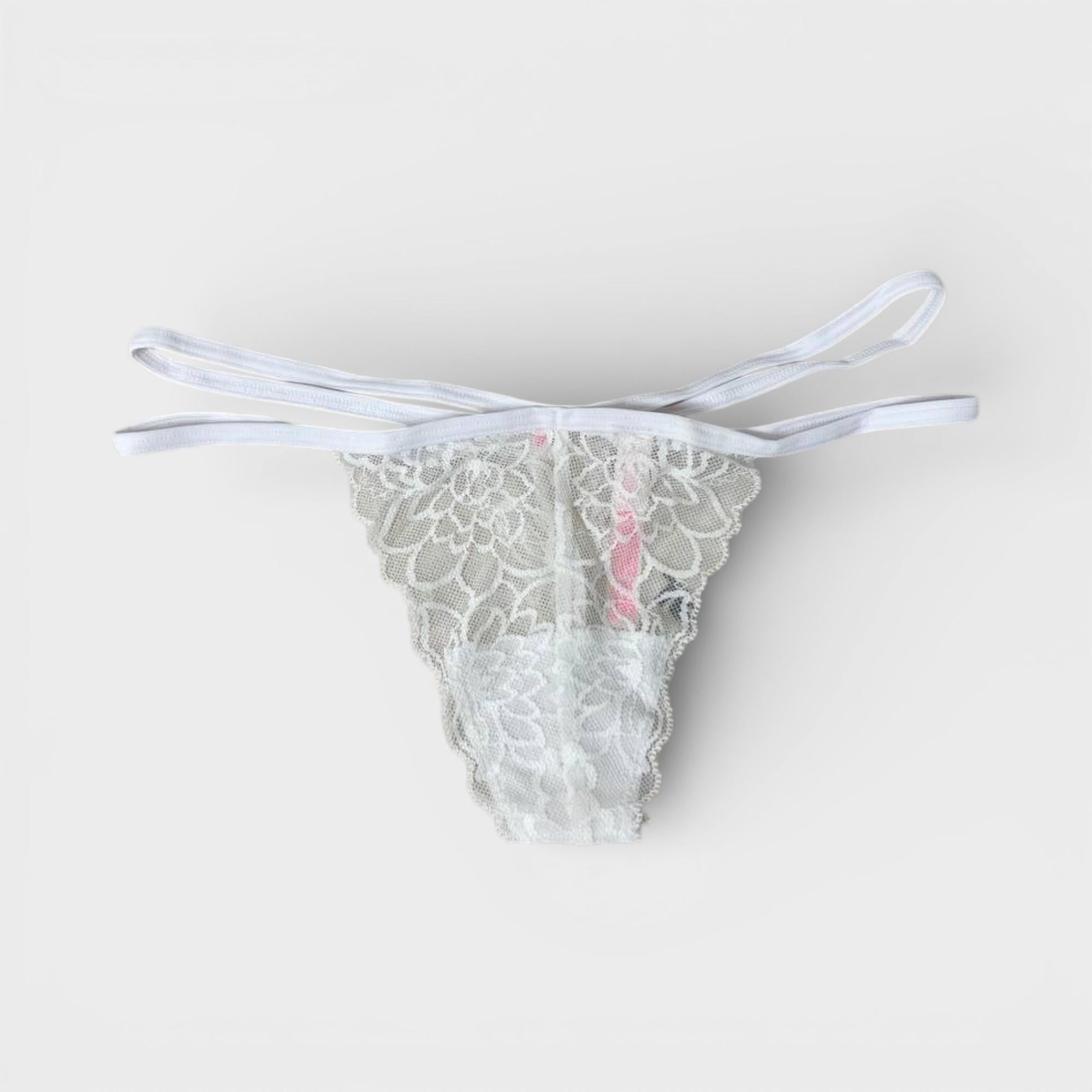 Трусики стрінги Victoria's Secret The Lacie Dantelli Pamuklu V-String Panty S Білий (24390437)