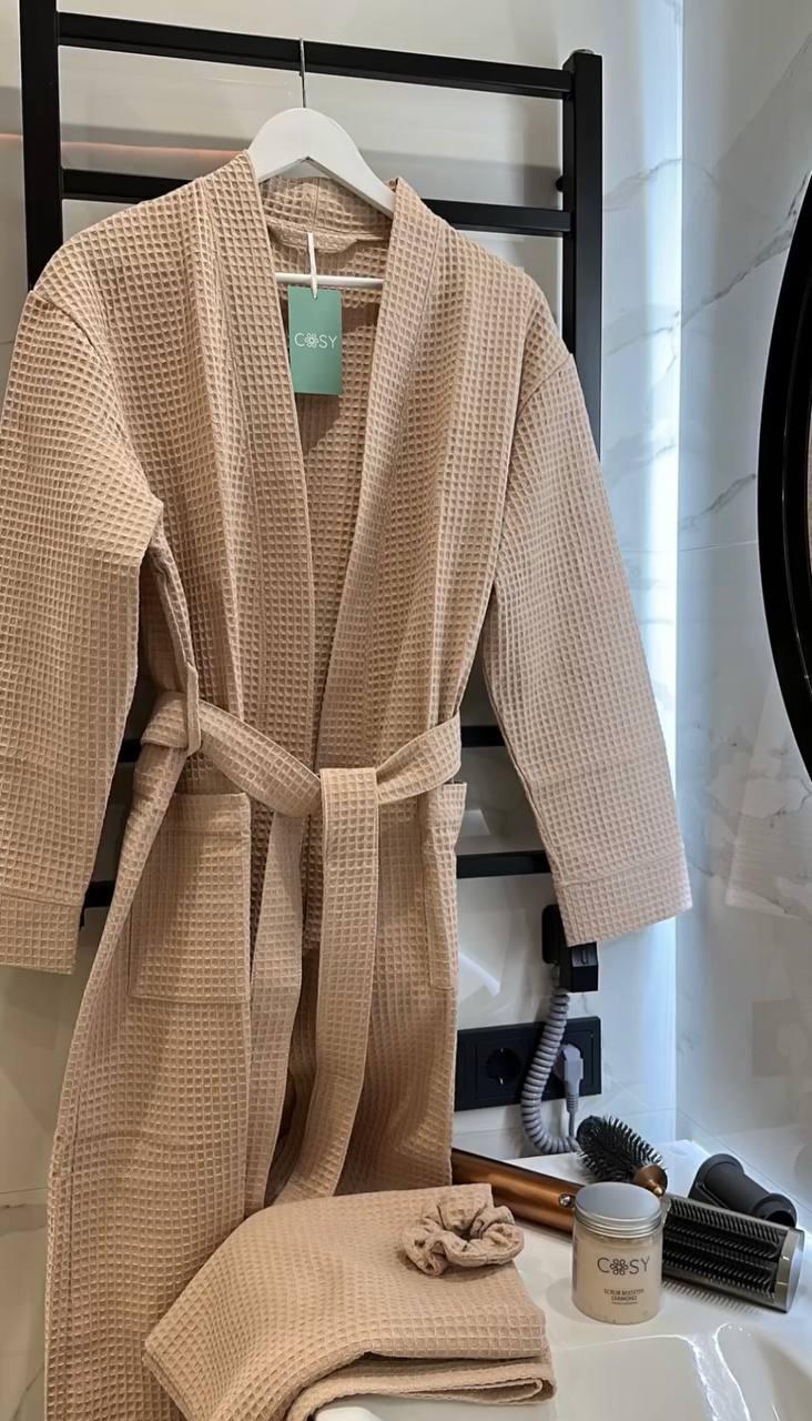 Подарочный набор женский халат/полотенце/скраб для тела/резинка для волос XL Бежевый (122Cb311к1SBP01) - фото 7