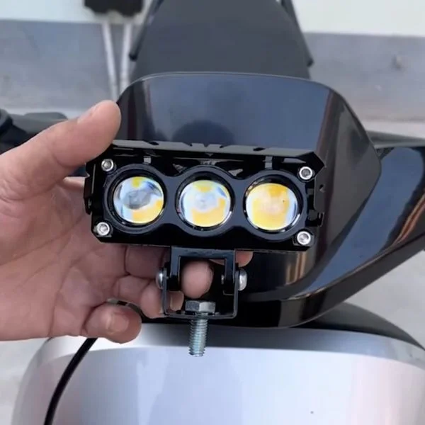 Светодиодный фонарик для мотоцикла (C01673) - фото 3