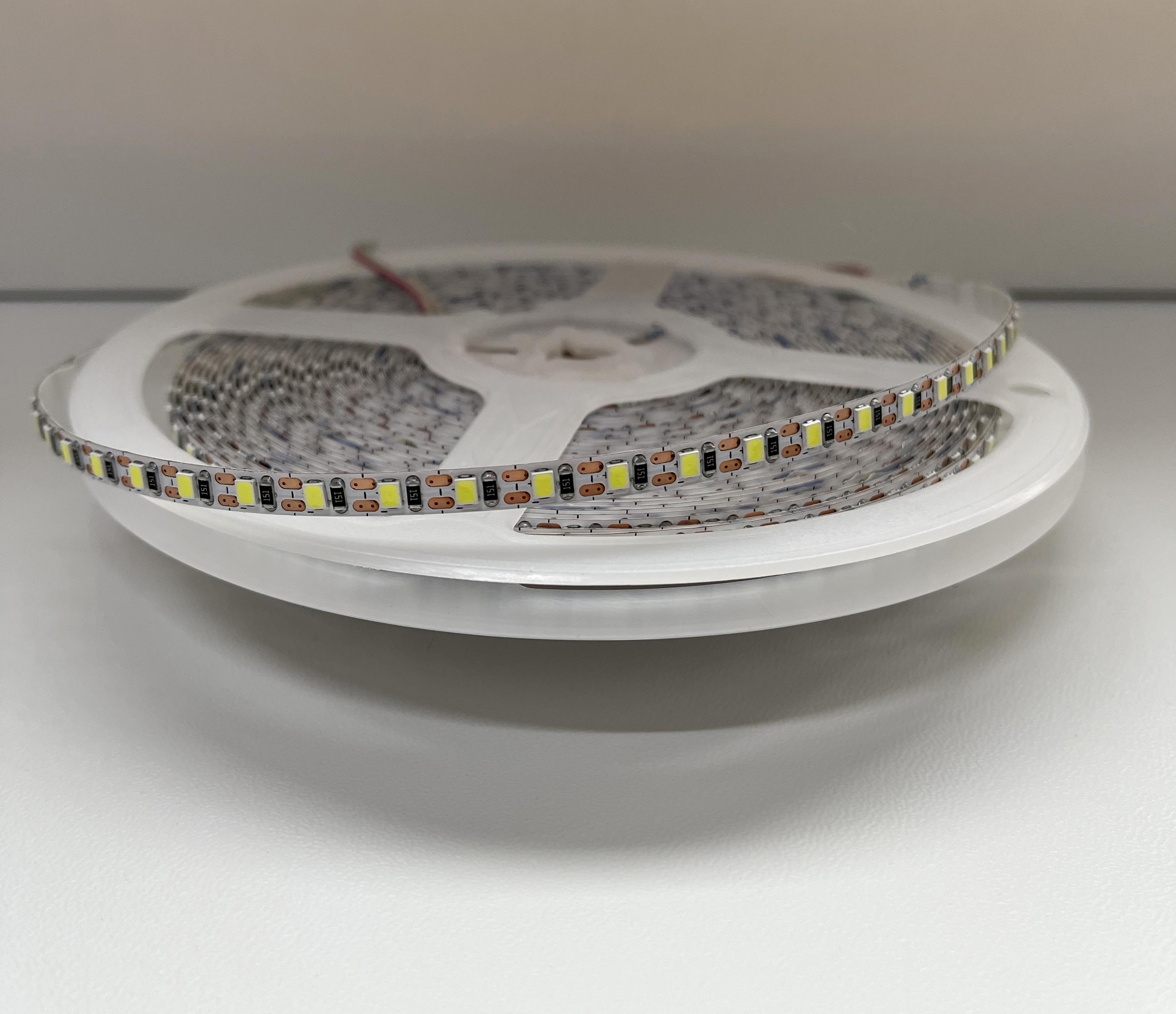 Світлодіодна стрічка біла холодна 5 мм 5 м 120 шт. (STLH)