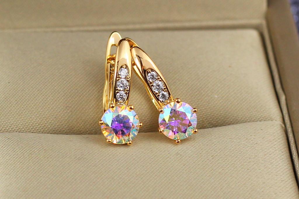 Серьги Xuping Jewelry Светлые хамелеоны с круглыми камнями в шестигранной оправе 1,7 см Золотистый