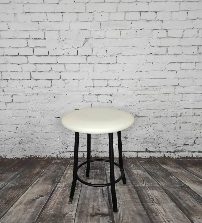 Табурет кухонний Муза 30х45 см Білий/Чорний (28374121)