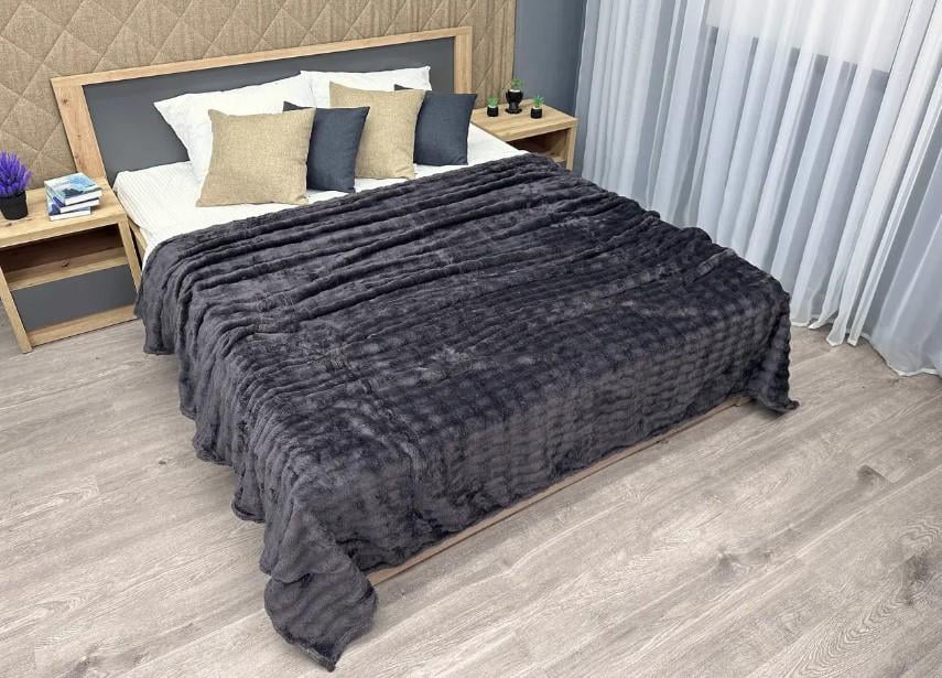 Покривало плюш Soft Night в смужку 200х230 см Графітовий (87-133) - фото 1 Покривало плюш Soft Night в смужку 200х230 см Графітовий (87-133) - фото 1