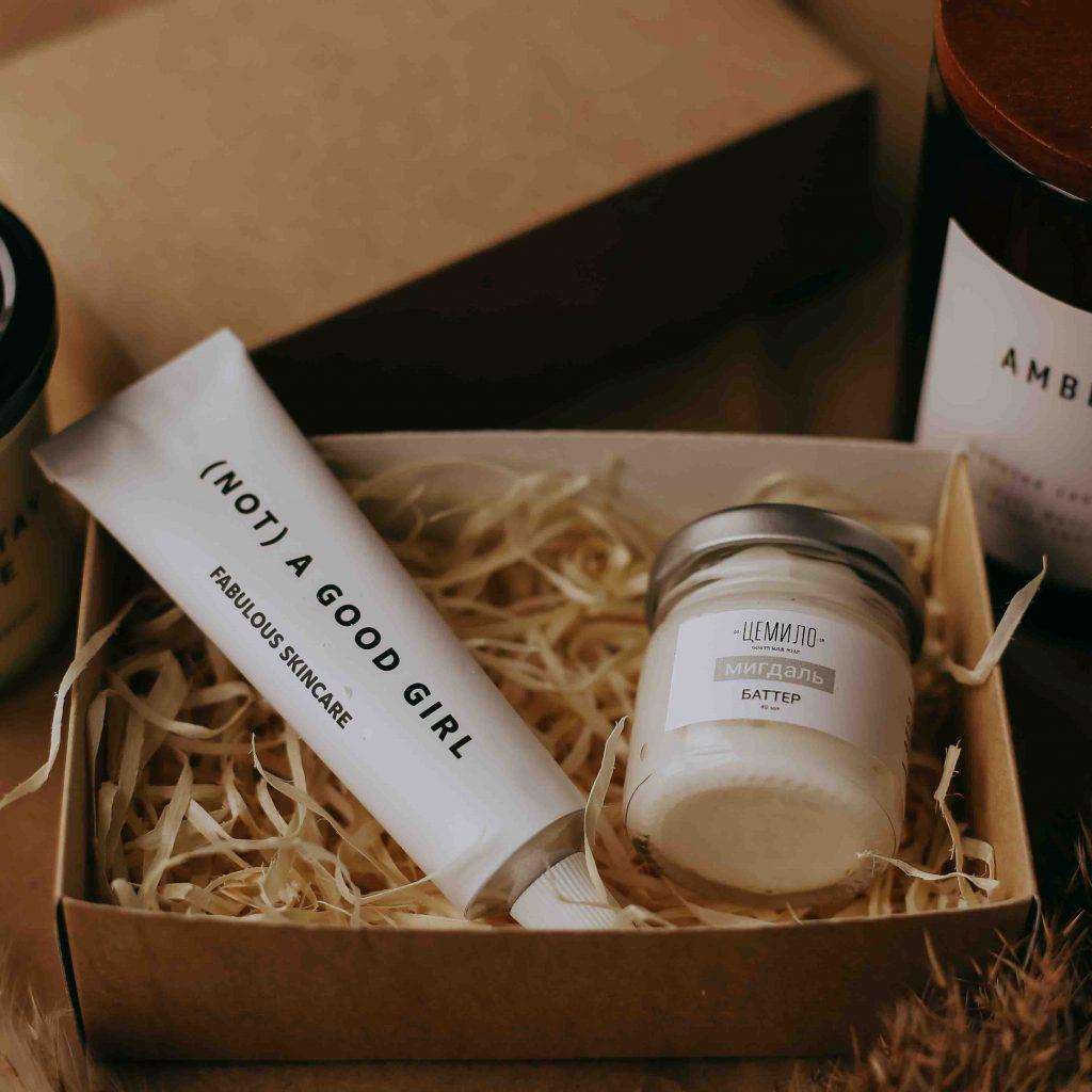Подарочный мини-бокс для нее крем и батер