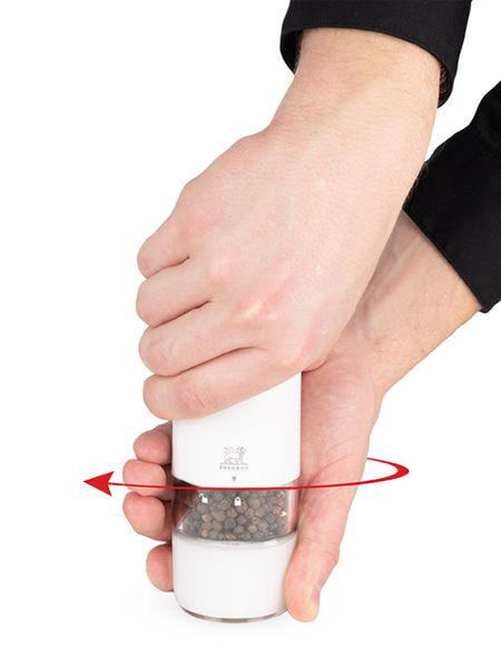 Электрическая мельница для перца Peugeot Alaska 17 см (27667) - фото 2 Электрическая мельница для перца Peugeot Alaska 17 см (27667) - фото 2