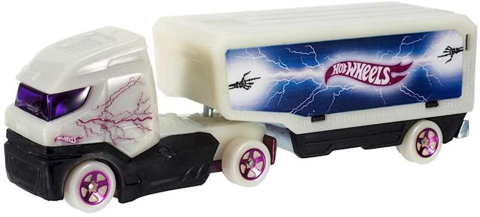 Грузовик-трейлер Hot Wheels Haulin Heat (BFM70) Грузовик-трейлер Hot Wheels Haulin Heat (BFM70)