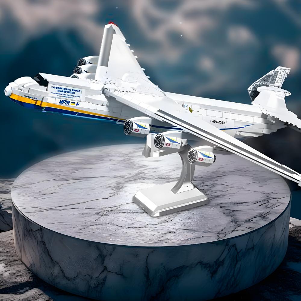 Конструктор сборная модель самолет Мечта АН-225 на 1747 деталей (1016-004-00)