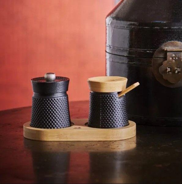 Набор из мельницы для перца и солонки Peugeot Bali с подставкой (39967)