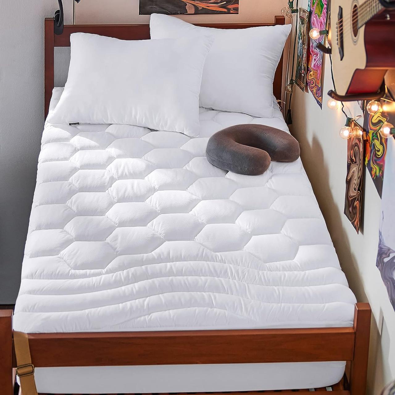 Наматрацник Bedsure для гуртожитку Наматрацник Bedsure для гуртожитку