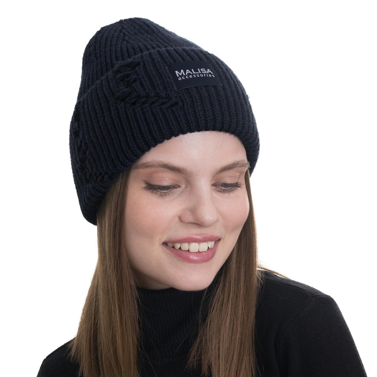 Шапка жіноча Malisa БРУНО без підкладки рвана з емблемою на відвороті one size Ворон (254222) - фото 1