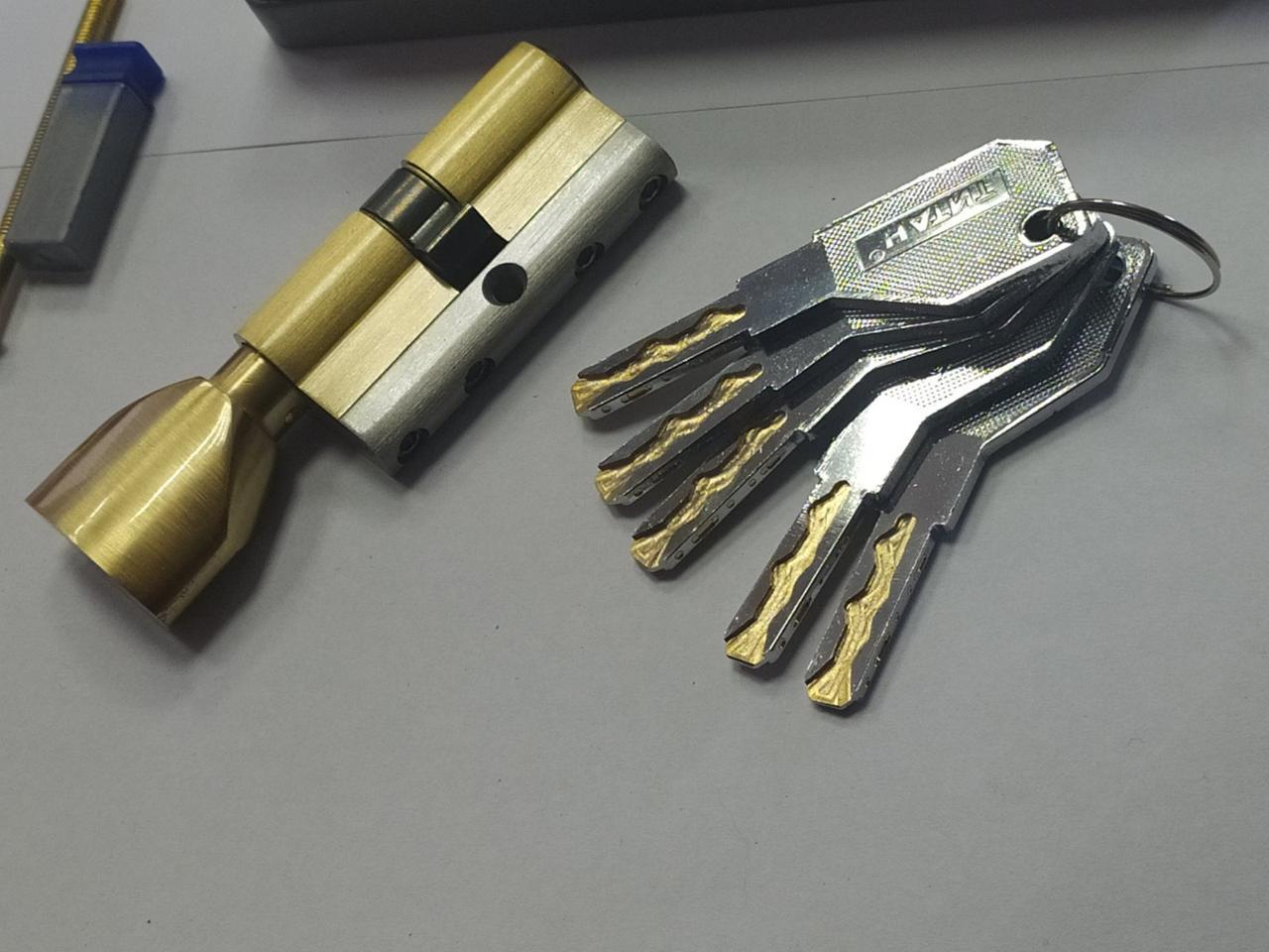 Цилиндр для замка Титан 3D серия M 70 C PB удлиненный ключ - фото 2 Цилиндр для замка Титан 3D серия M 70 C PB удлиненный ключ - фото 2