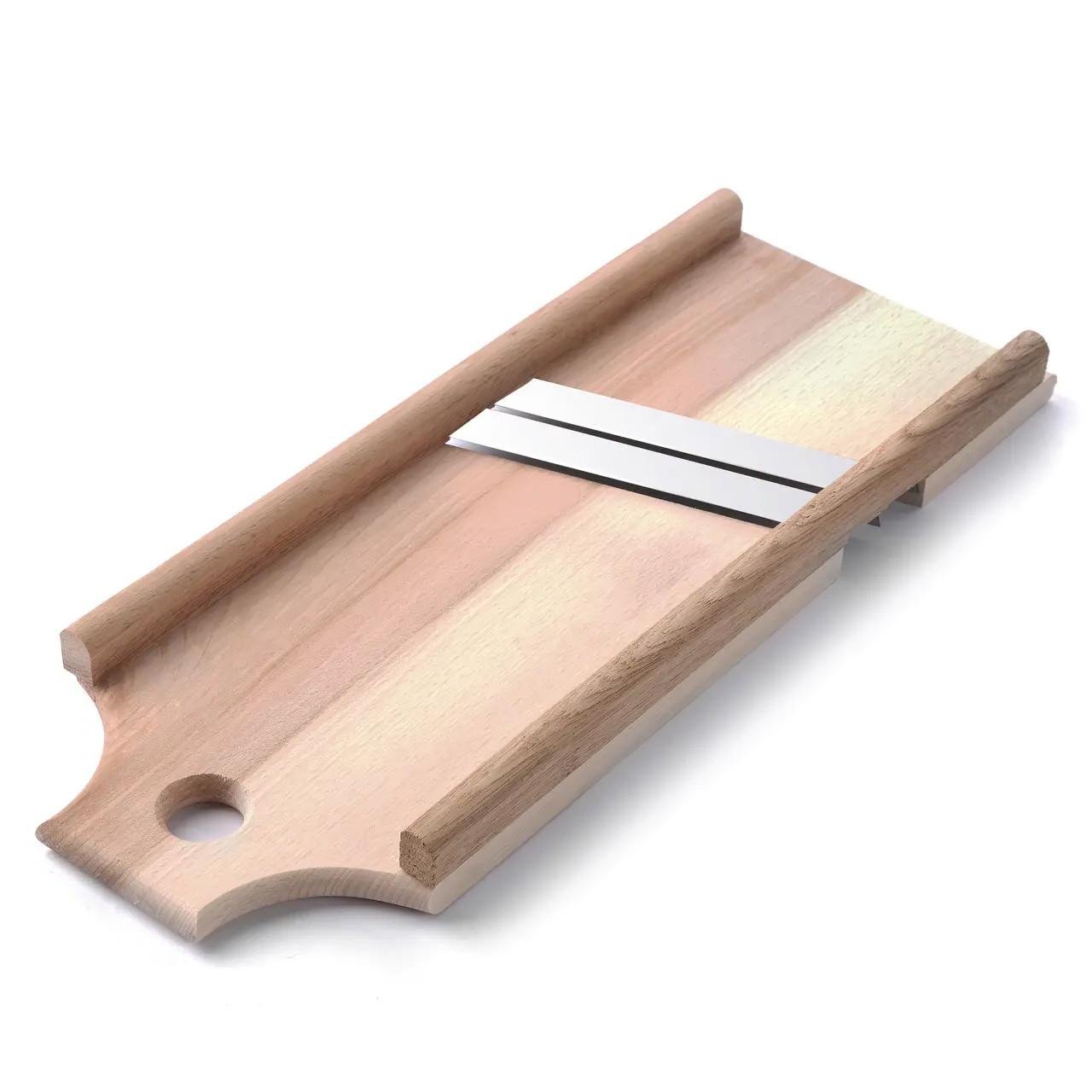 Шатківниця з двома ножами для капусти дерев'яна Шатківниця з двома ножами для капусти дерев'яна