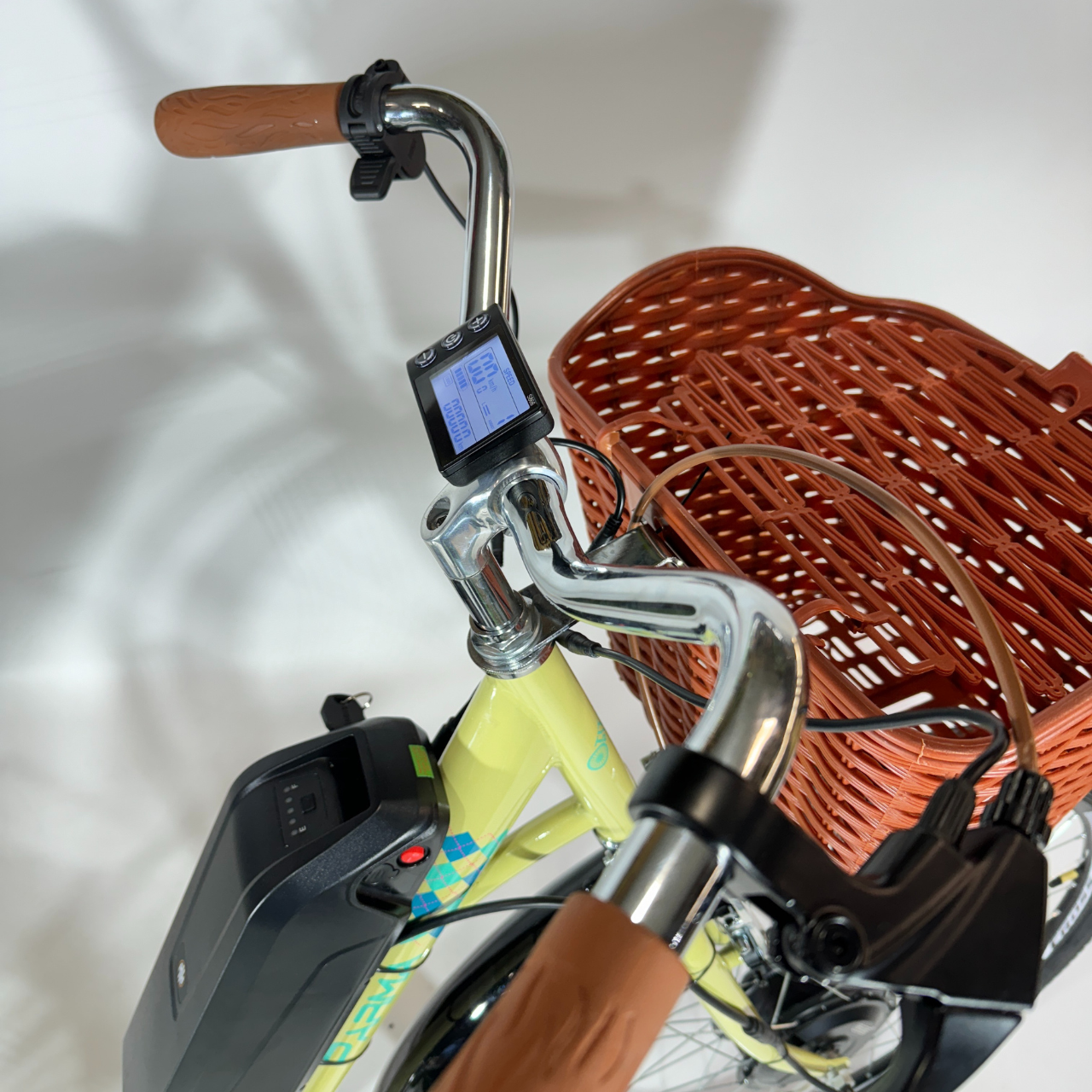 Велосипед з Е-комплектом 28" Parma 2025 48 В 500 Вт 10,5 Ah/18" до 40 км/зріст 170-185 см/дисплей LSD-3 Кремовий - фото 8