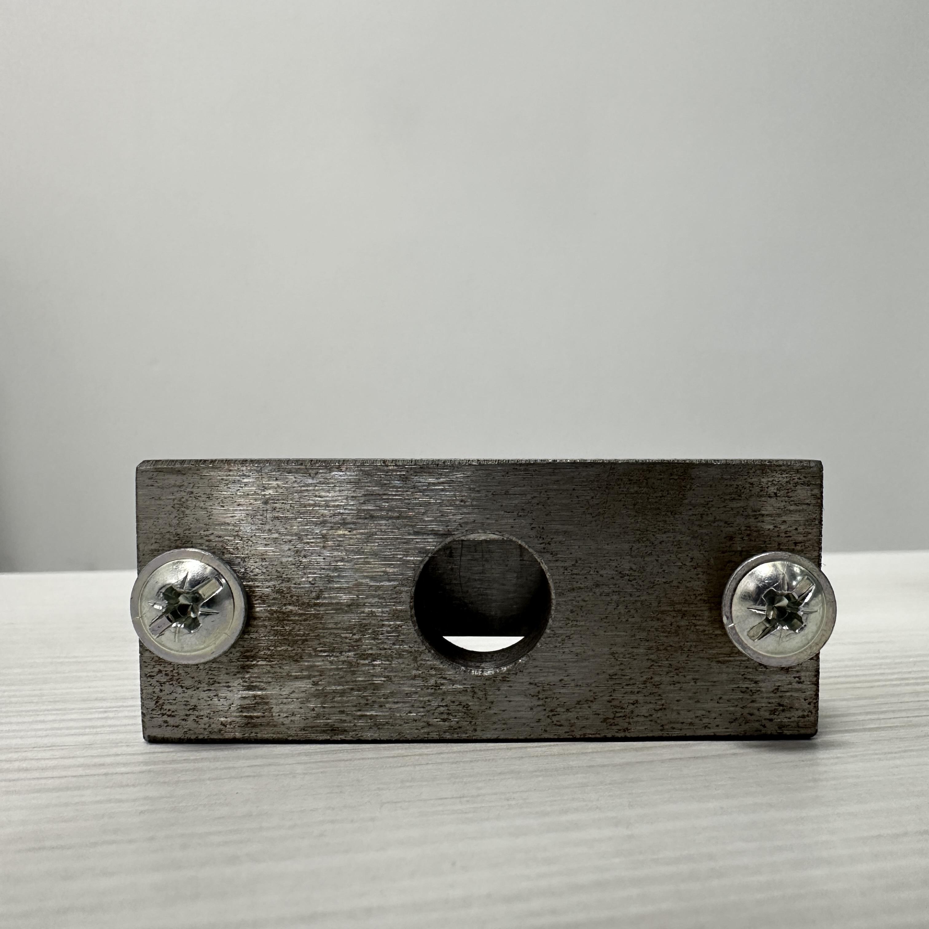 Кондуктор для отверстий на гардинах (24945437)