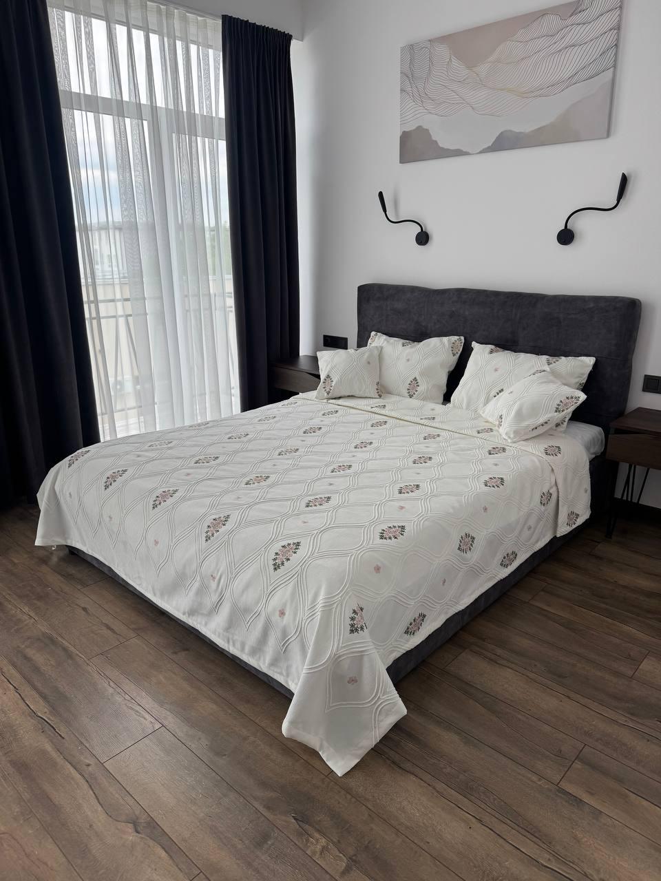 Покривало Бароко №3 бавовна 180х250 см Молочний (55677-3-180x250cm) - фото 4 Покривало Бароко №3 бавовна 180х250 см Молочний (55677-3-180x250cm) - фото 4