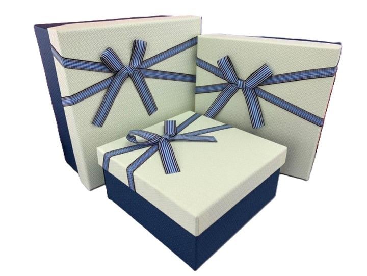 Коробка подарочная 3 шт. 19х19х10/17х17х8/15х15х7 см (R33323B)