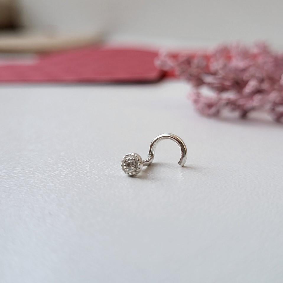 Пирсинг в нос камень 1,5 мм серебро 925 пробы 0,20 г (6053)