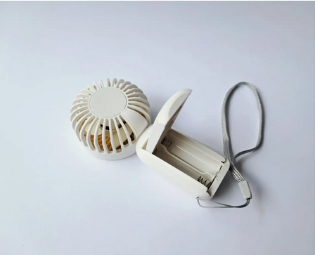Вентилятор від батарейок 2 ААА Жовтий (WF-921) - фото 4 Вентилятор від батарейок 2 ААА Жовтий (WF-921) - фото 4