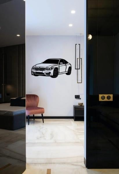 Декор настенный в стиле минимализм деревянное Decart БМВ М4 на кухню гостиную и спальню 130х62 см