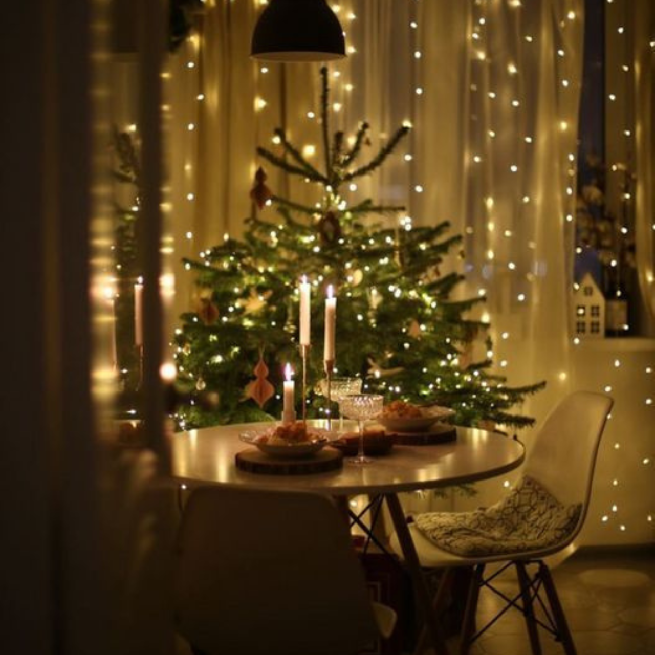 Гірлянда штора з гачками 3x3 м 300 LED з пультом USB Теплий - фото 7 Гірлянда штора з гачками 3x3 м 300 LED з пультом USB Теплий - фото 7