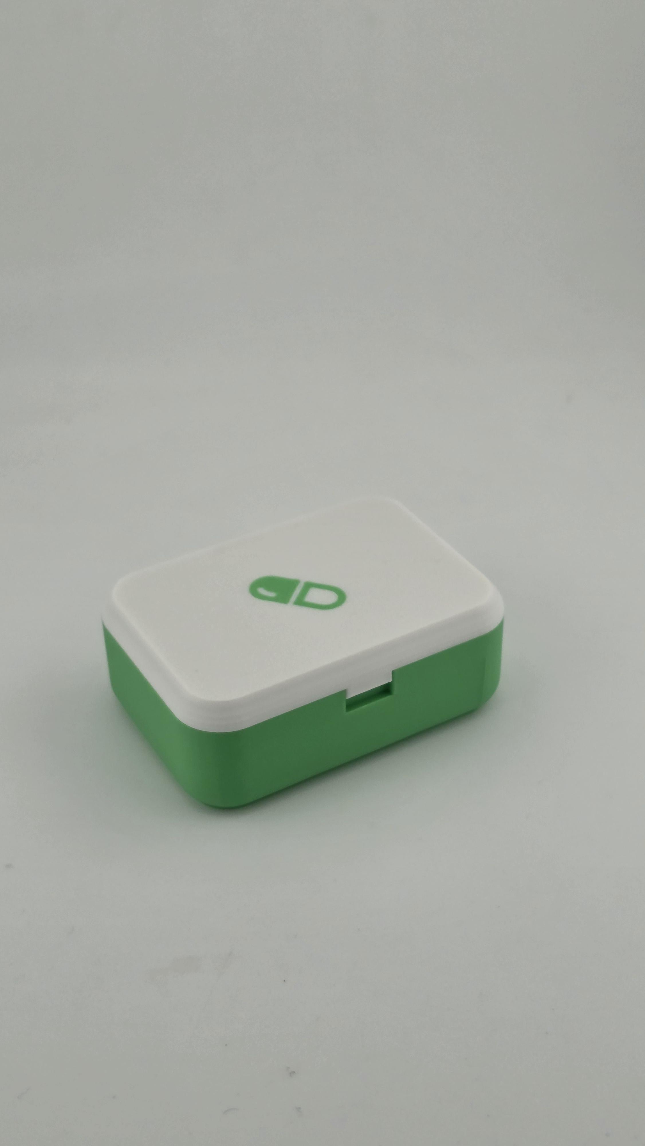 Таблетниця (2025) - фото 3