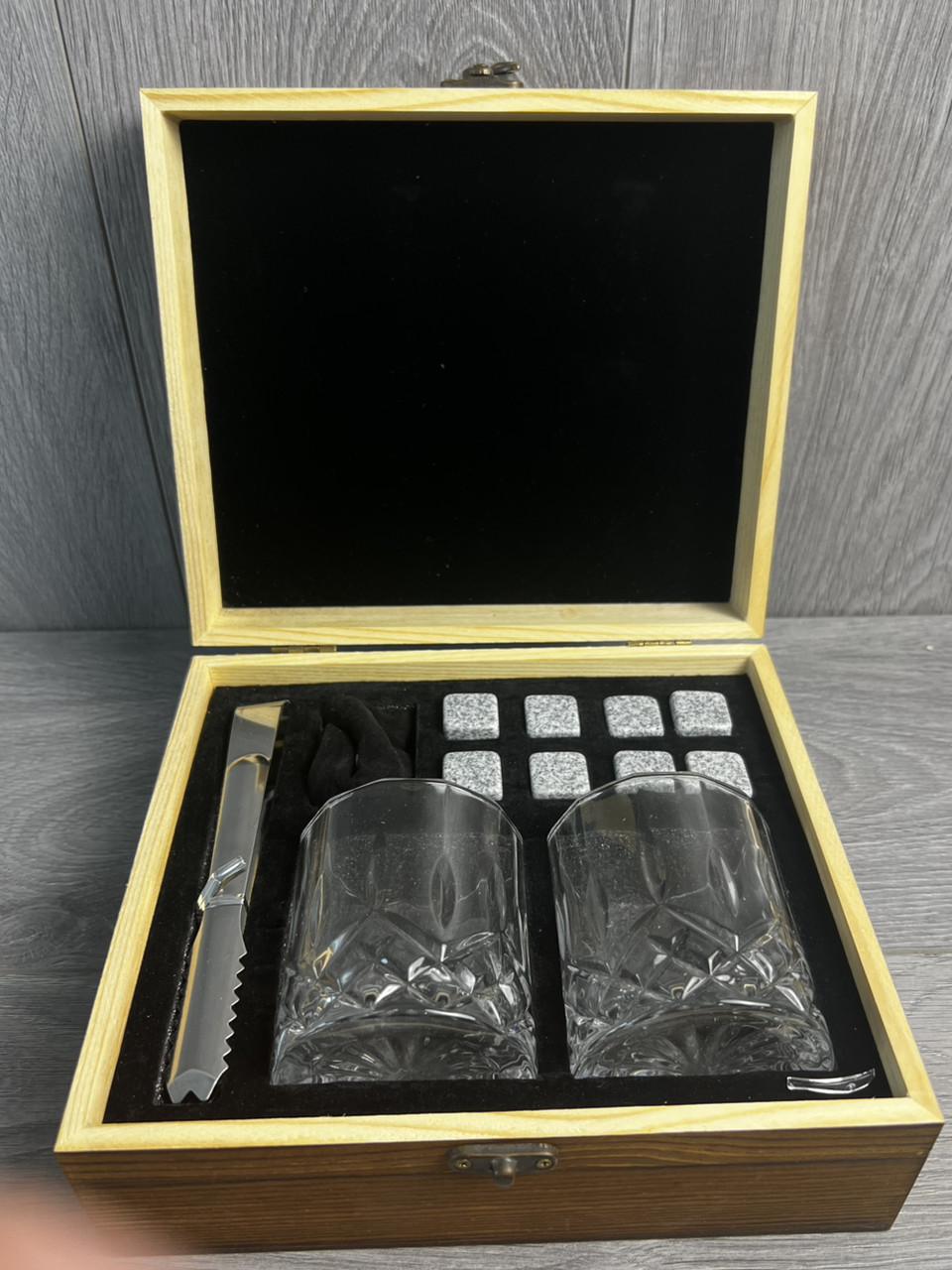 Подарунковий набір для віскі з каменями дерев’яна коробка кришталеві келихи оксамитова сумка