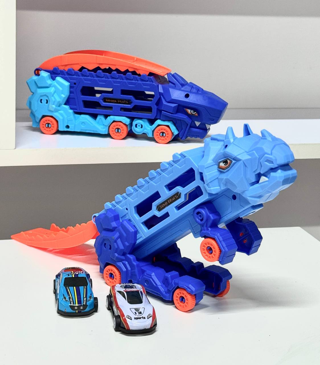 Трейлер-трансформер з механічним запуском машинок Dino Y2155A та 2 інерційні машинки (2761159533) - фото 6