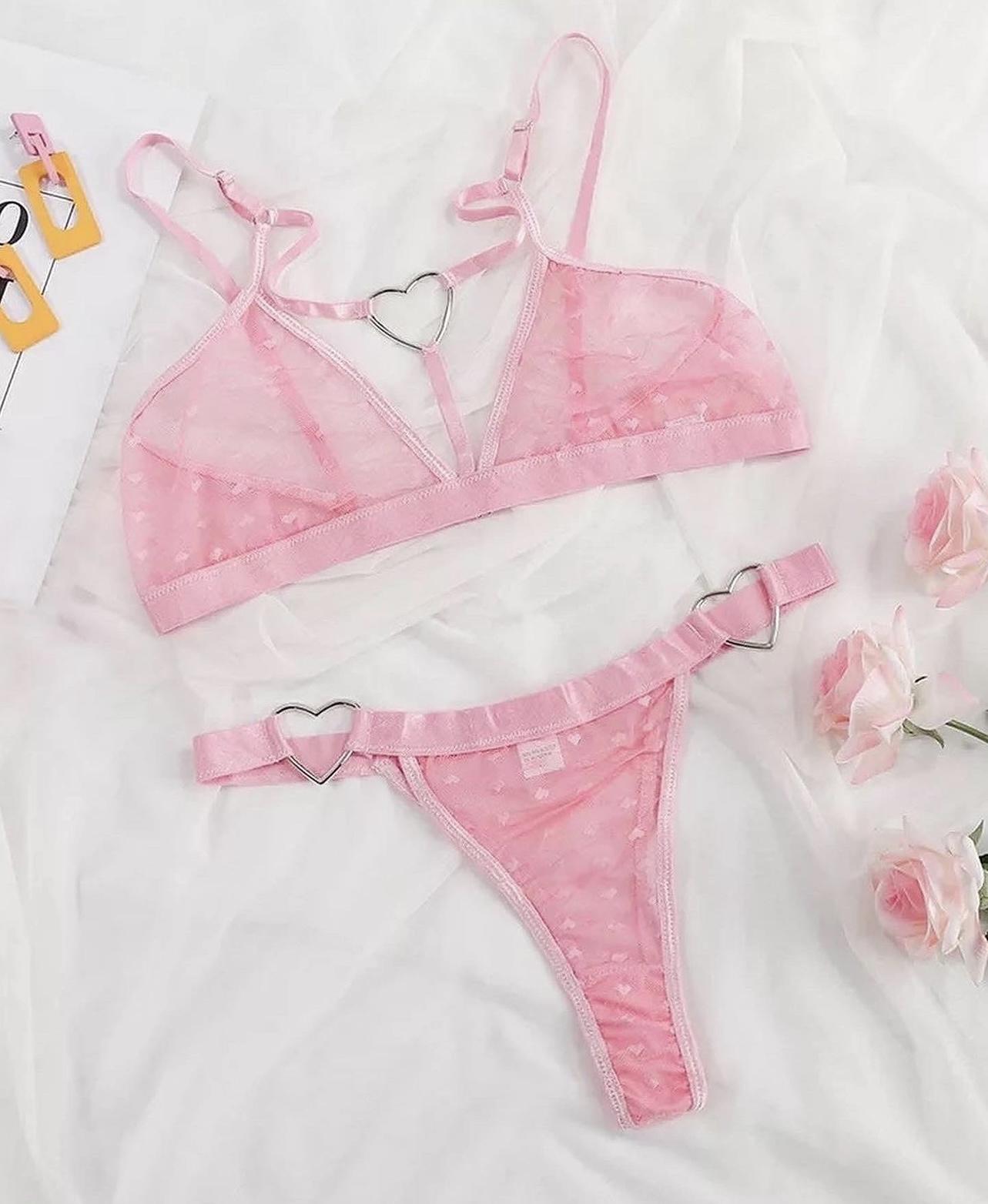 Комплект нижньої білизни з сердечками ліф/трусики M Рожевий (0030M) - фото 4 Комплект нижньої білизни з сердечками ліф/трусики M Рожевий (0030M) - фото 4