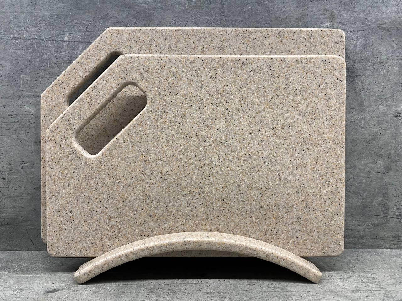 Набір дощок кухонних Navajo із штучного каменю на підставці 2 шт. (222) Набір дощок кухонних Navajo із штучного каменю на підставці 2 шт. (222)