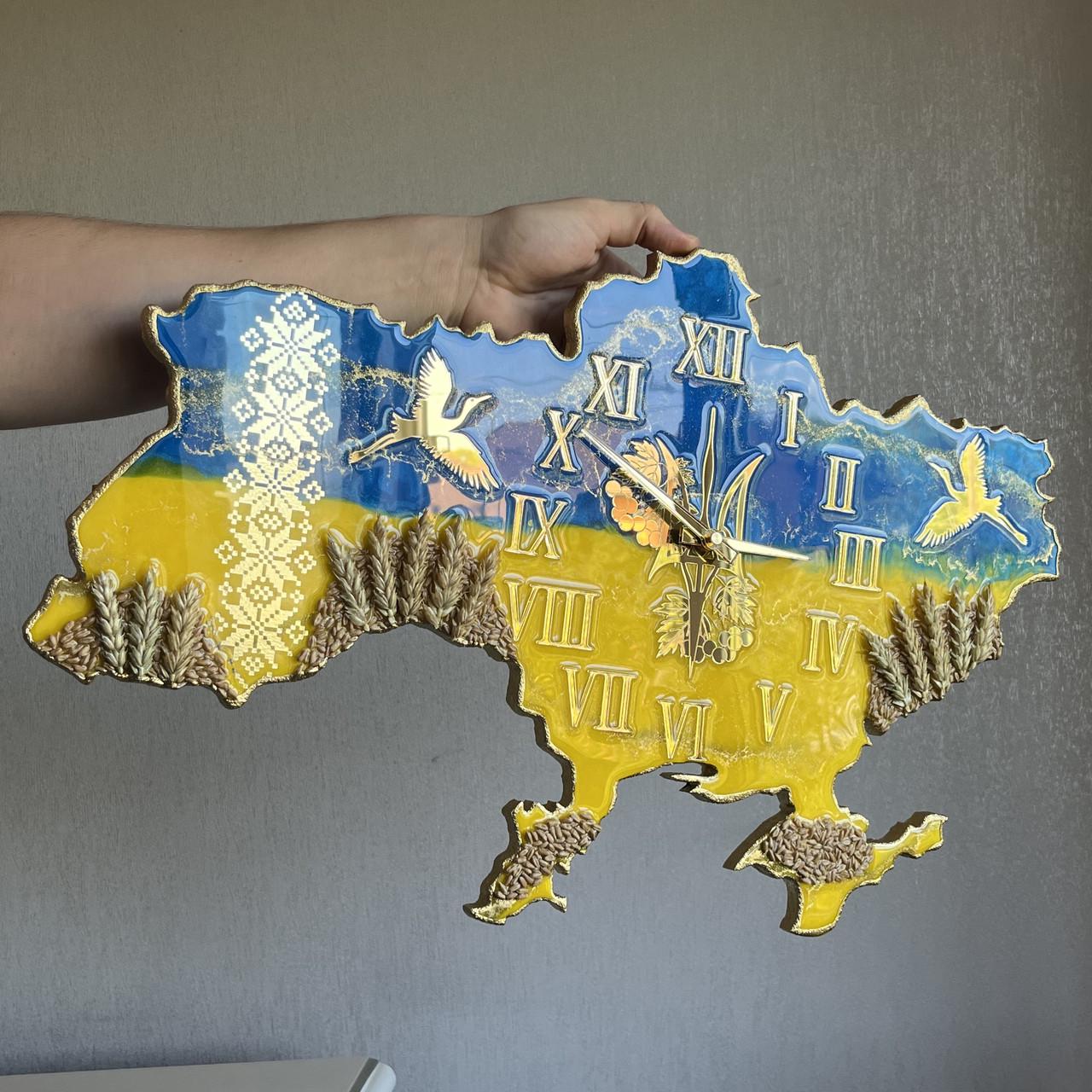 Часы настенные из эпоксидной смолы Карта Украины 50x32 см
